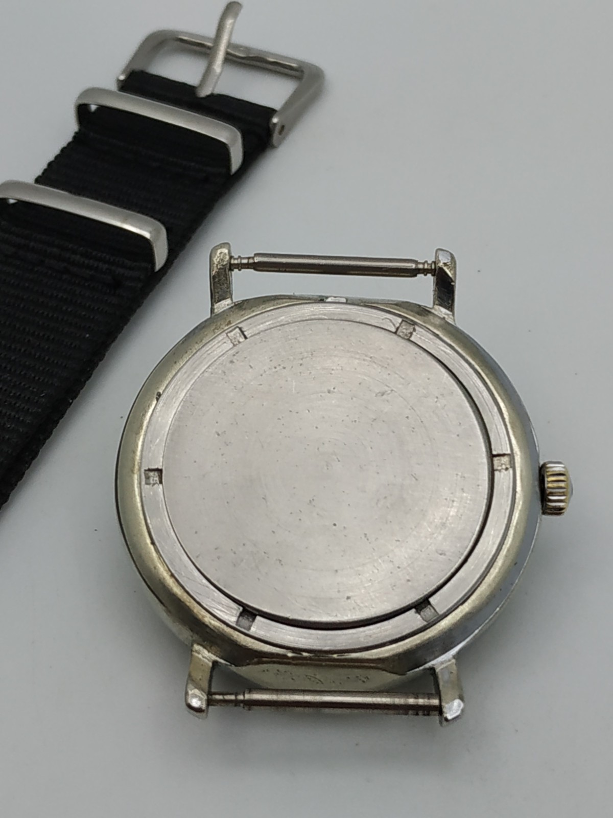 Men’s Classic Retro Watch Wostok Vostok Vintage Made in USSR Mechanical Soviet