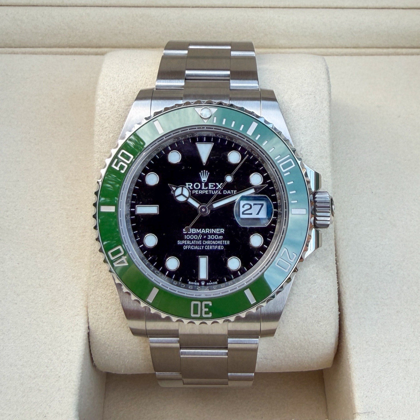 UNW0RN 2025 Rolex Submariner 126610LV Starbucks MK2 41mm Complete Box Papers