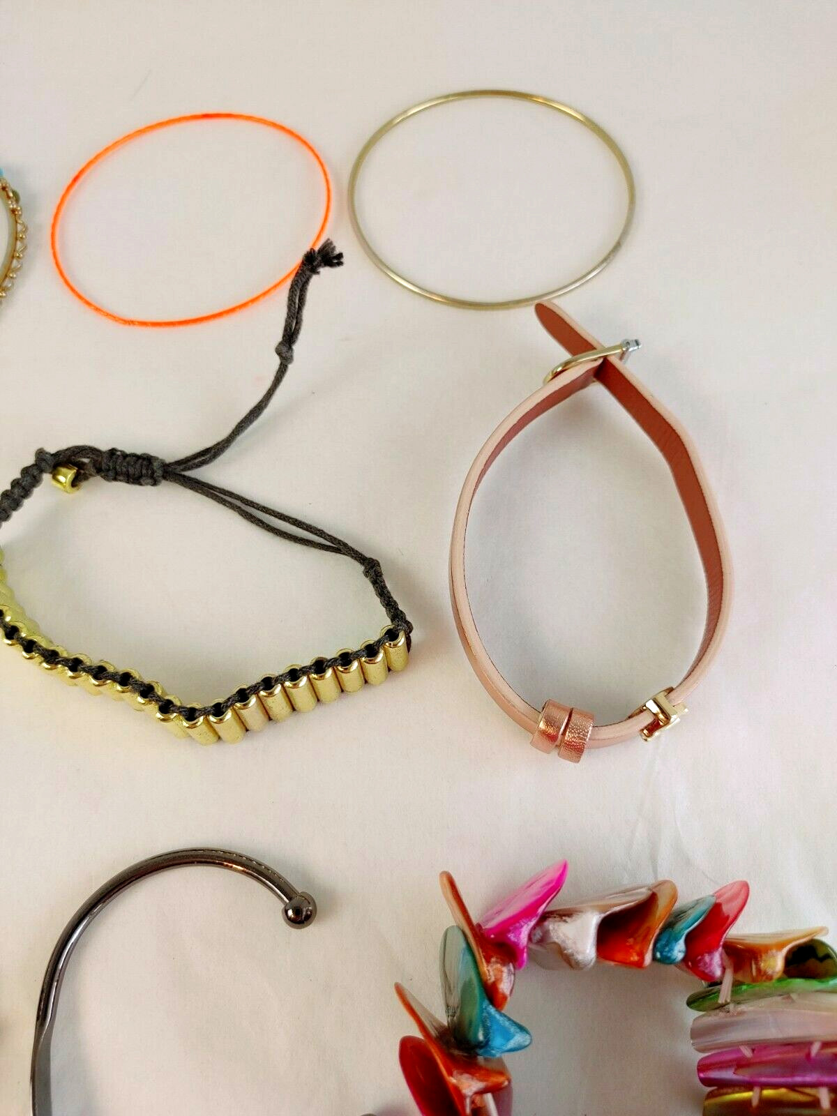 Mixed Lot of 18 Bracelets Bangle, Stretch, Charm, Cuff & Band As Pictured #17544