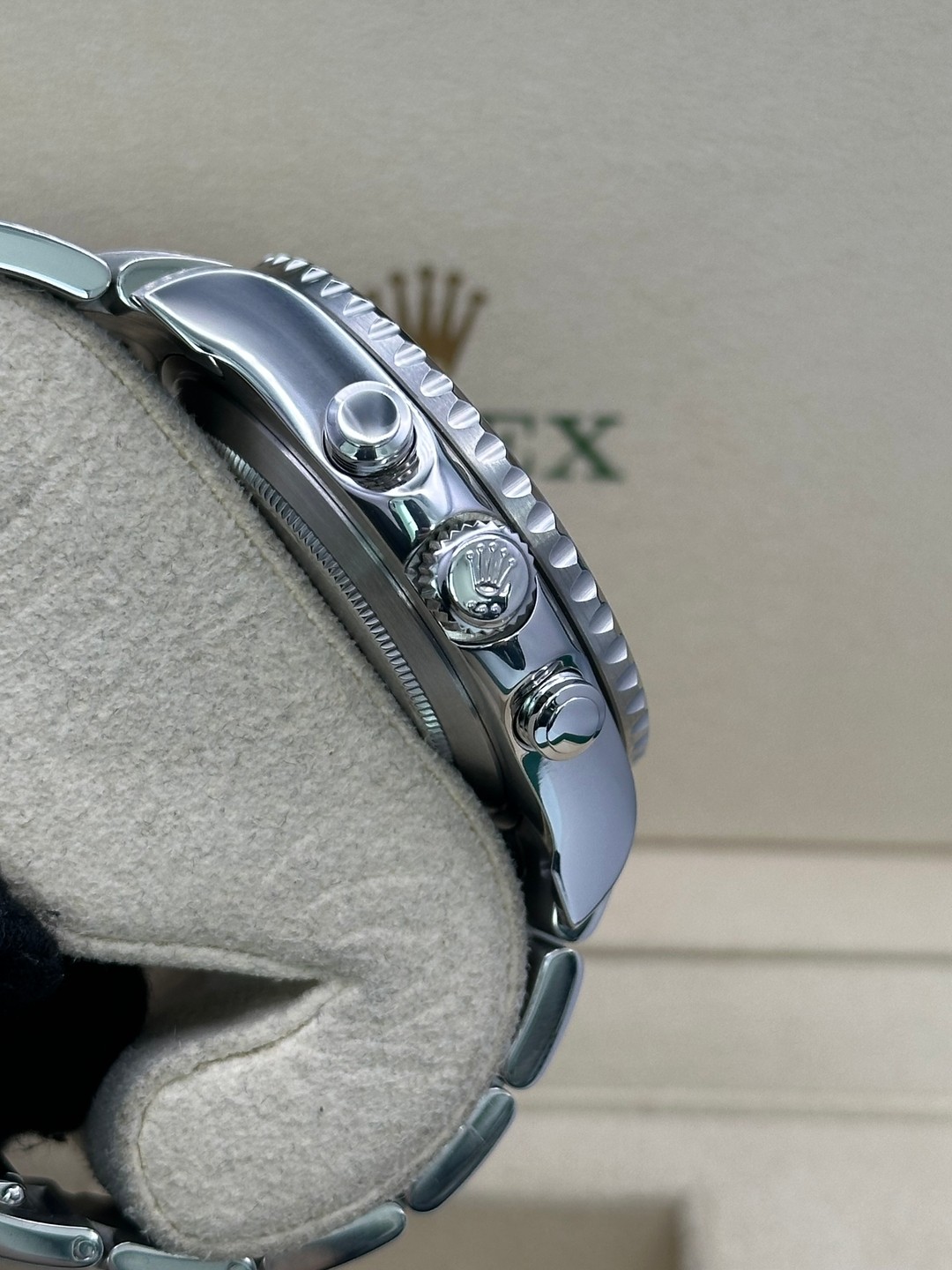 Rolex 116680 Mercedes Hand Yacht Master