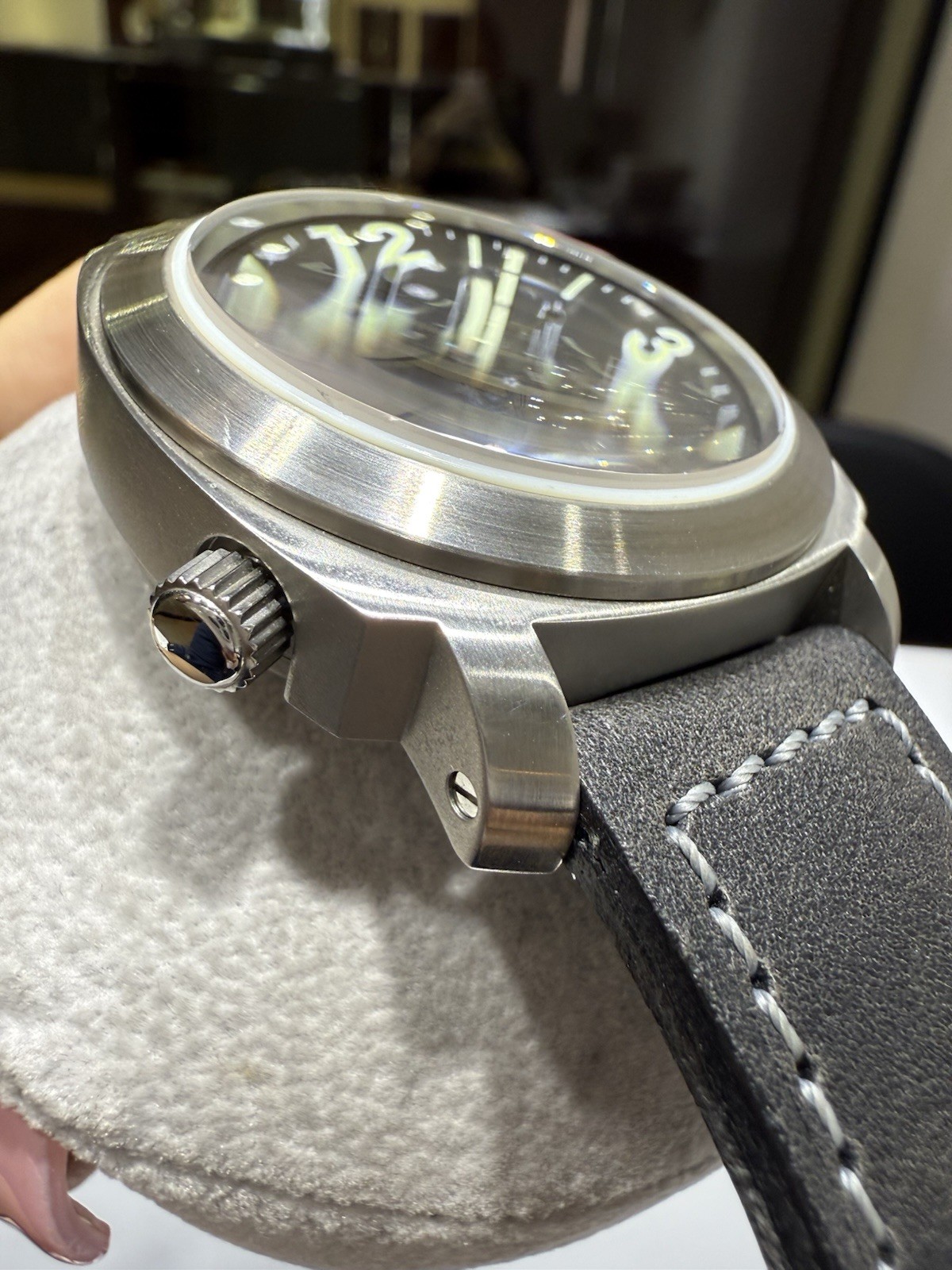 ANONIMO Opera Meccana D-Date Mod 2006 Italy Black Dial Black Leather Bnd