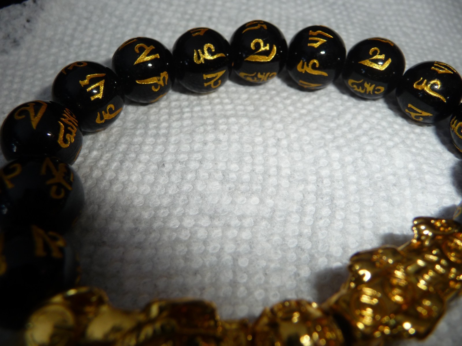 OLIVE GREEN & BLACK GLASS CRYSTALBEADS SILVER TONE SPACER 6″L BRACELET #24/27