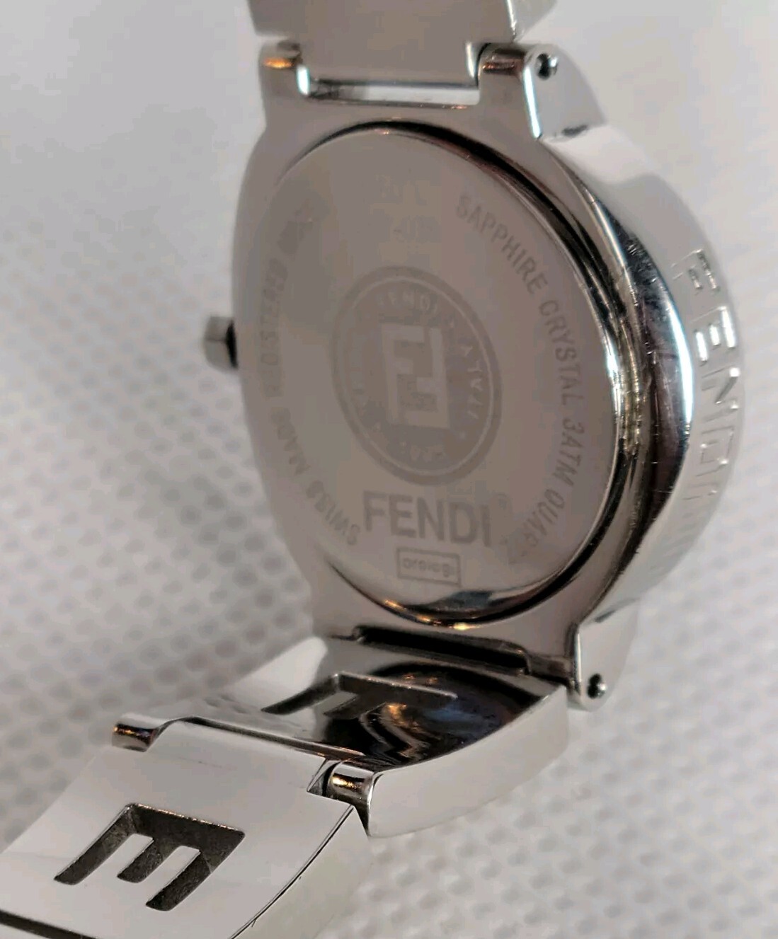 FENDI SWISS MADE Women’s Stainless St Water Resitan 3 ATM Sapphire Crystal 24mm