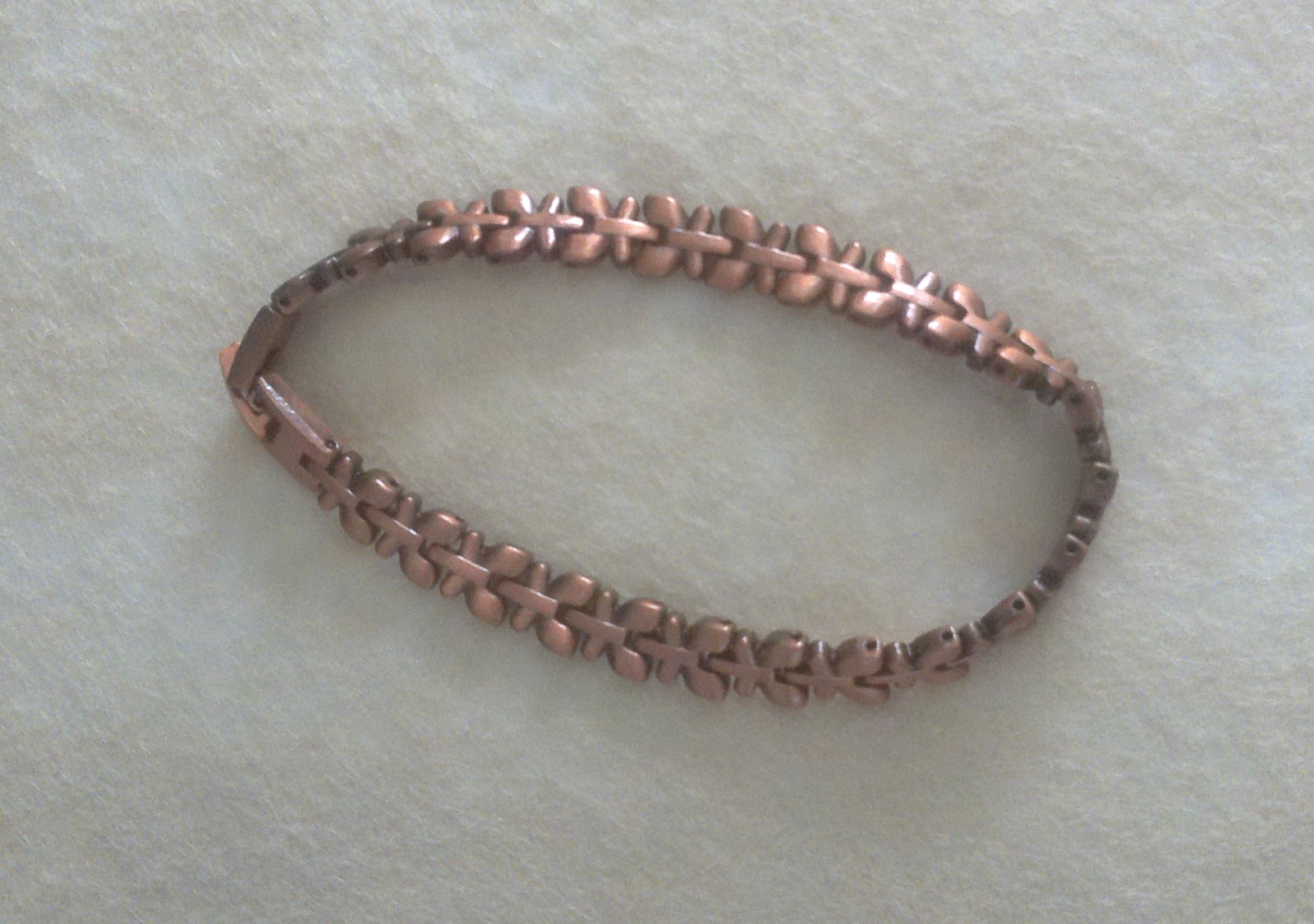 New Copper Toned Petal Link 8″ Bracelet with Fold Over Clasp All Occasions