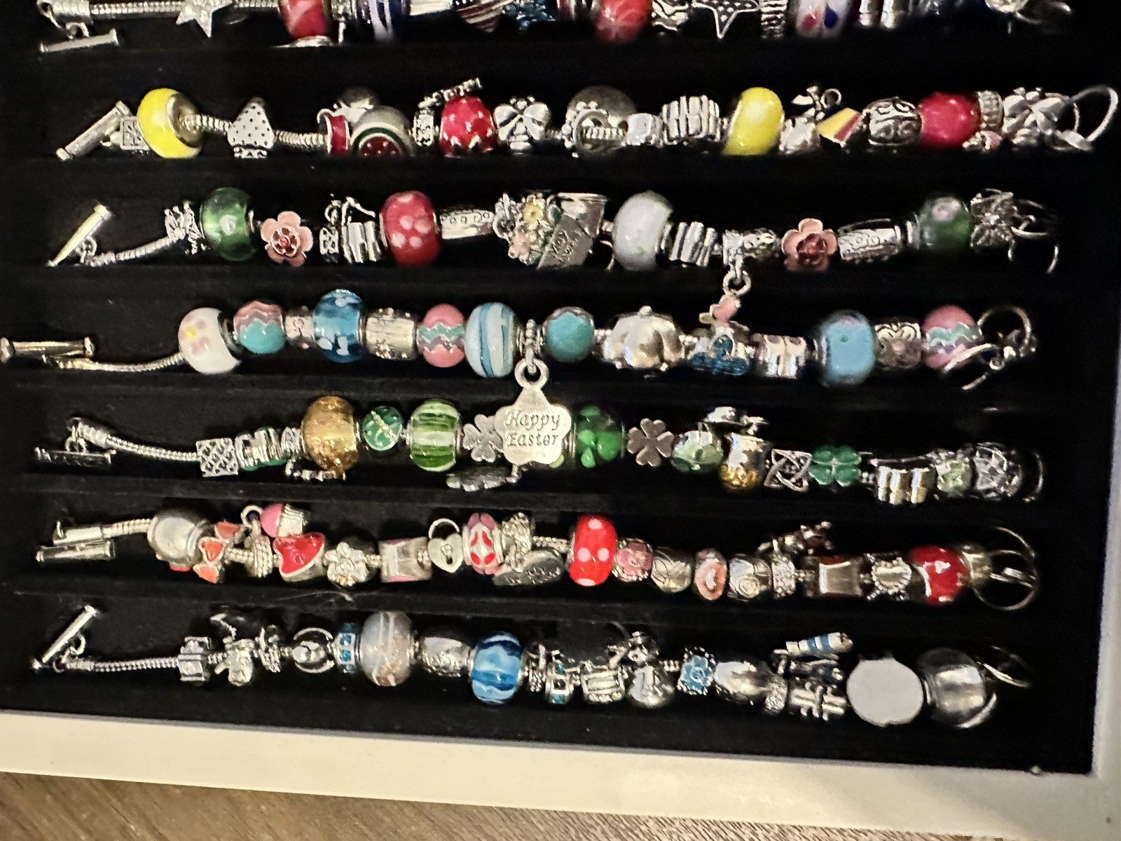 Charm Bracelet Set Willabee & Ward 12 Month 1 For Each Month Show Case Complete