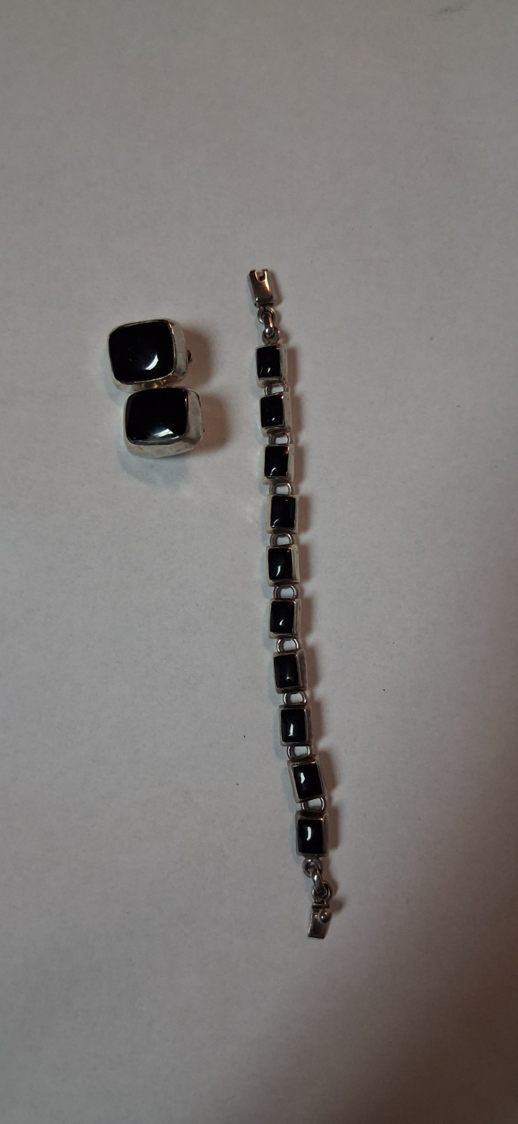 Vintage Sterling Silver And Black Onyx Bracelet And Earrings 7 Inches Long