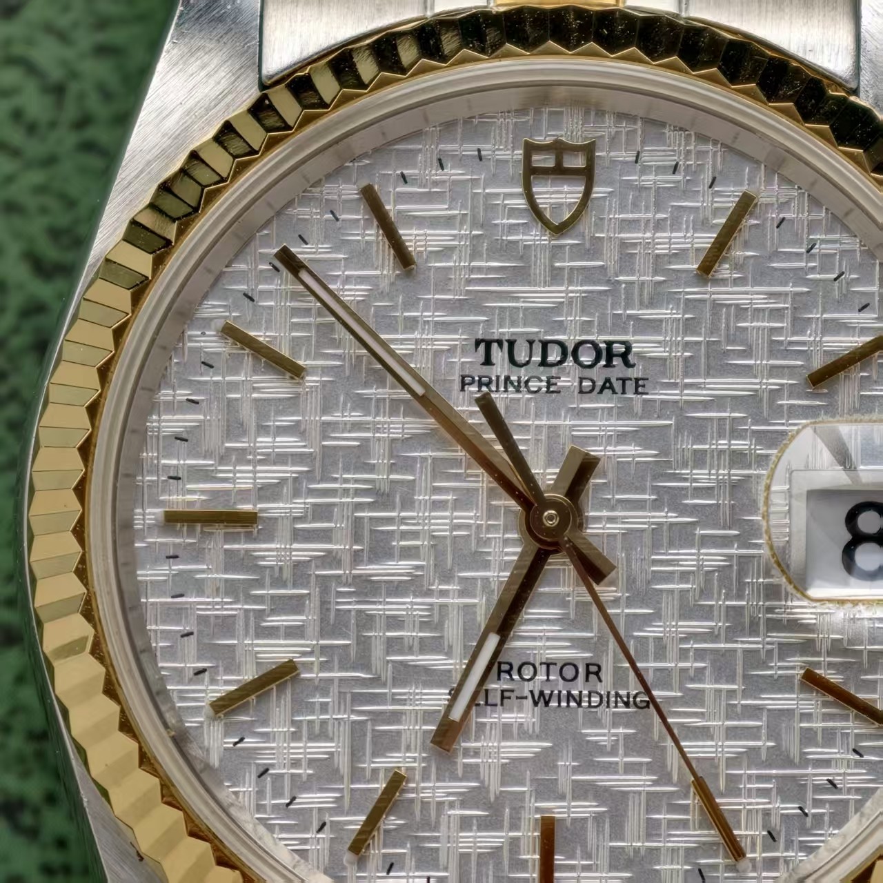 Tudor White Linen Dial Prince Date 74033 Men’s Watch Automatic 34mm