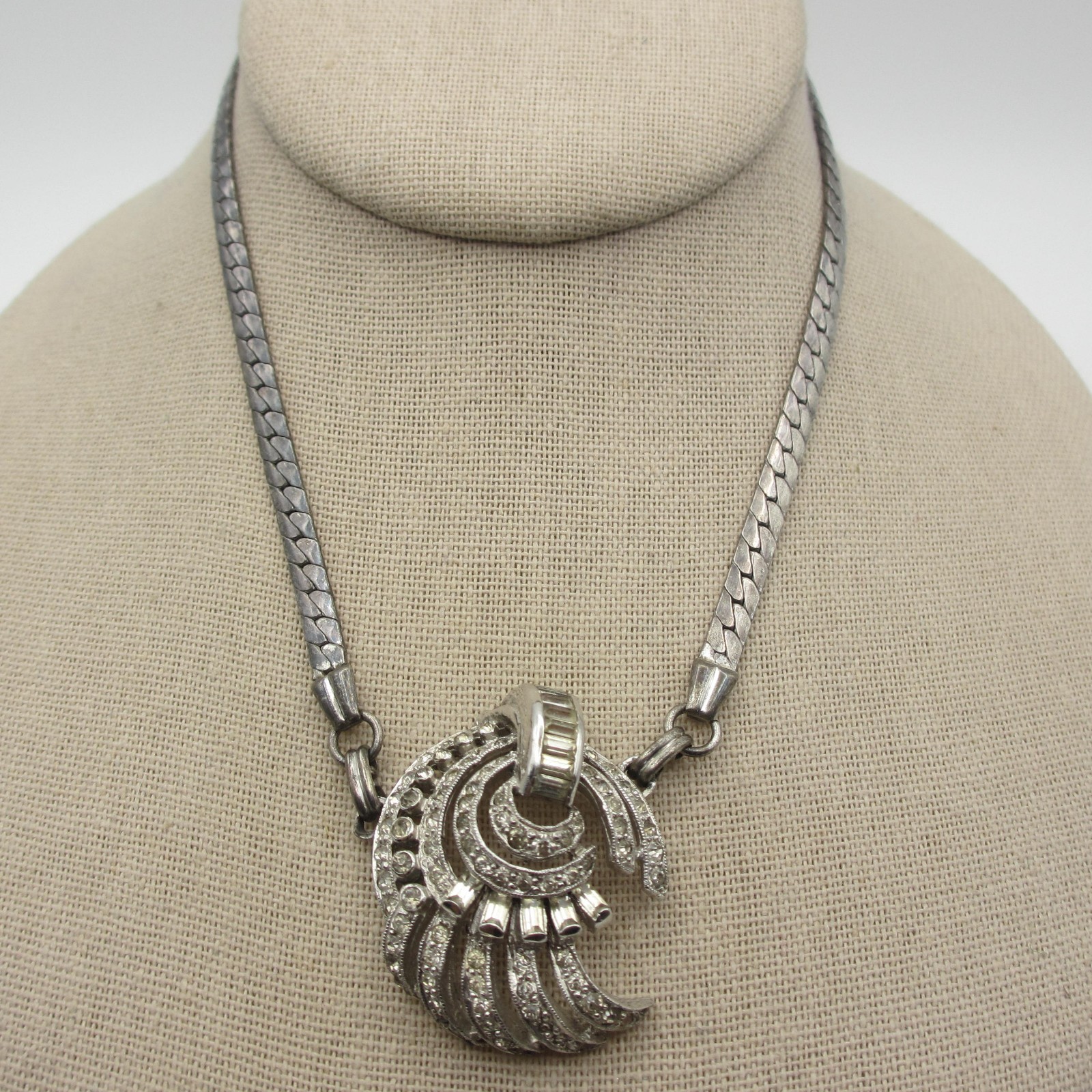 Vintage Art Deco Revival Necklace Pendant Snake Chain Spray Swirl 15 Inch
