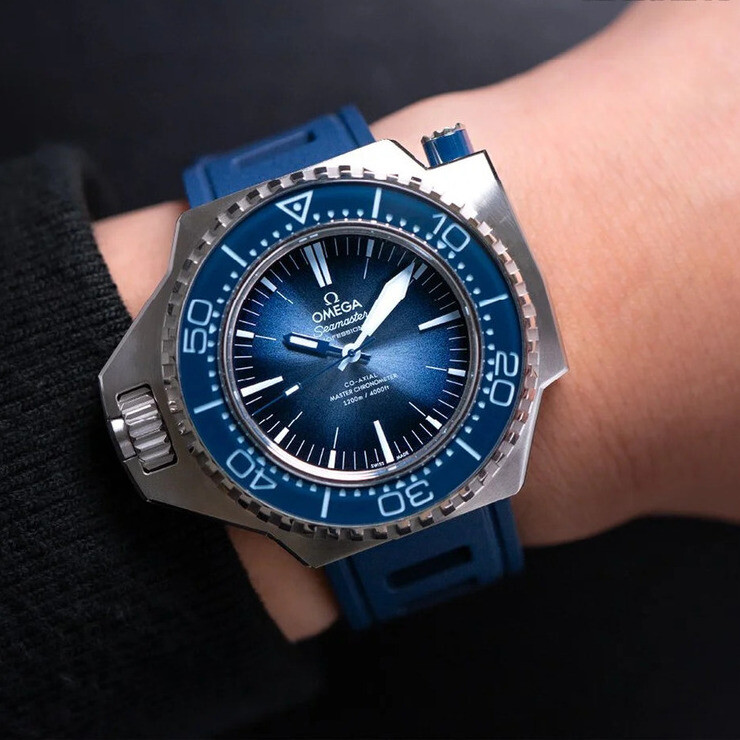 Omega Seamaster Ploprof 1200M Summer Blue