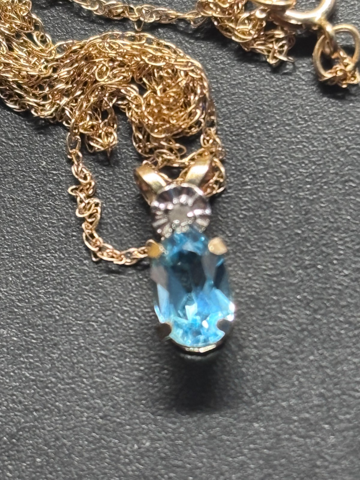 GOLD 10K, ALQUE MARINE, PENDANT + CHAIN