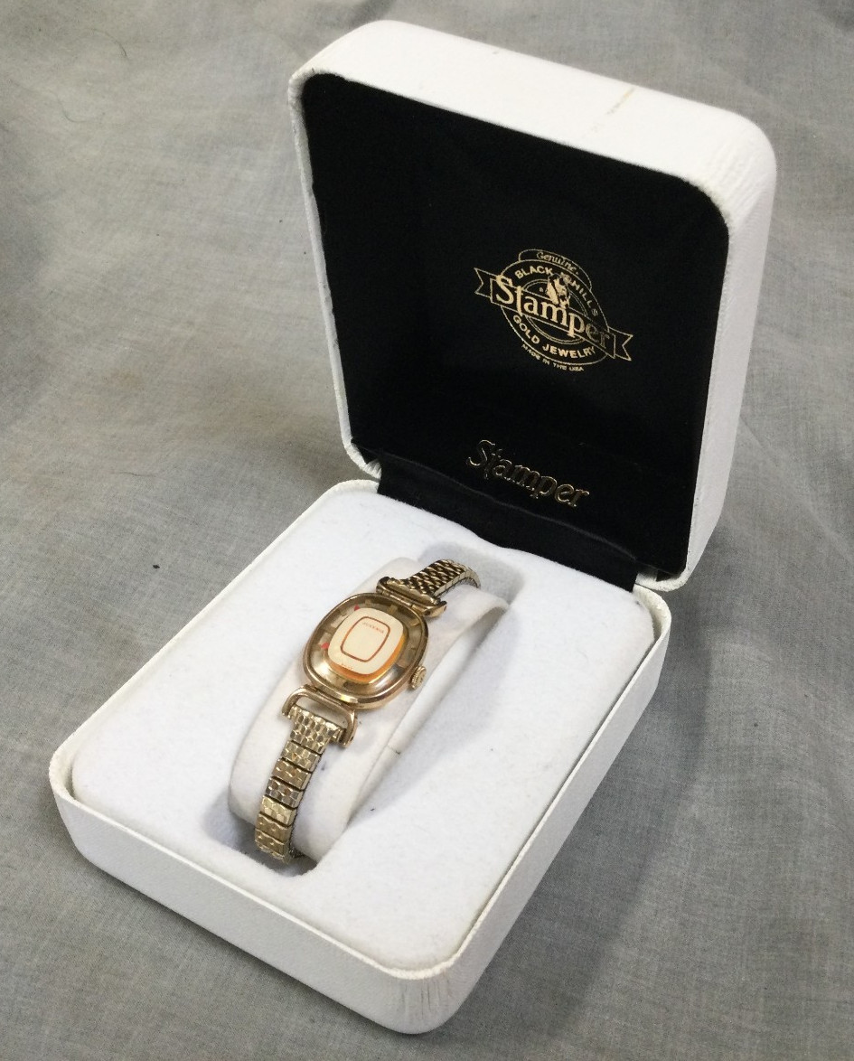 Vintage Juvenia Swiss Skeleton Mystery Watch 17 Jewels Speidel Band 10 K GF Caps