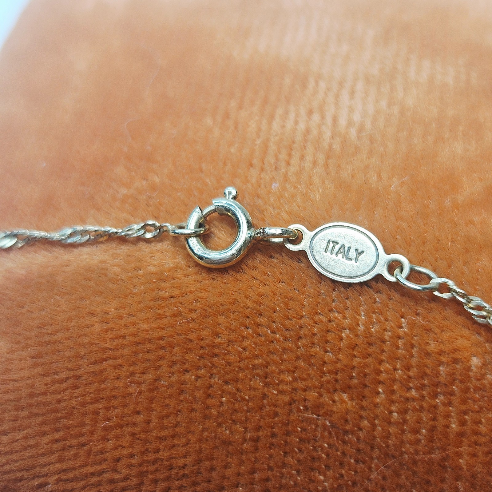 14k 585 Yellow Gold Singapore 16″ Chain 1.2mm Necklace Italy 1.4gr
