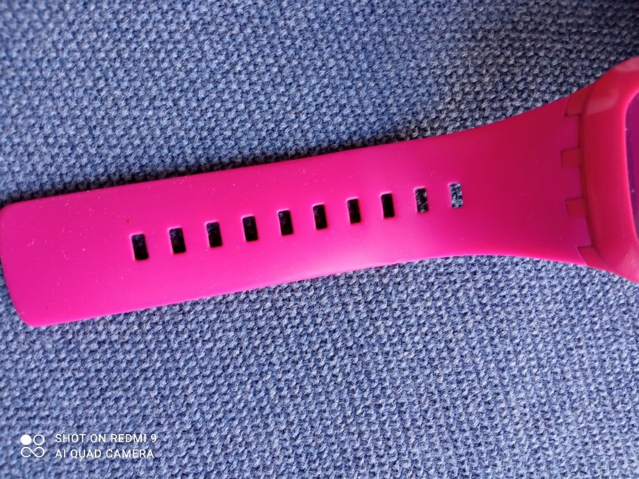 SWATCH Touch Square 2014 – SURP100 – Touch PINK