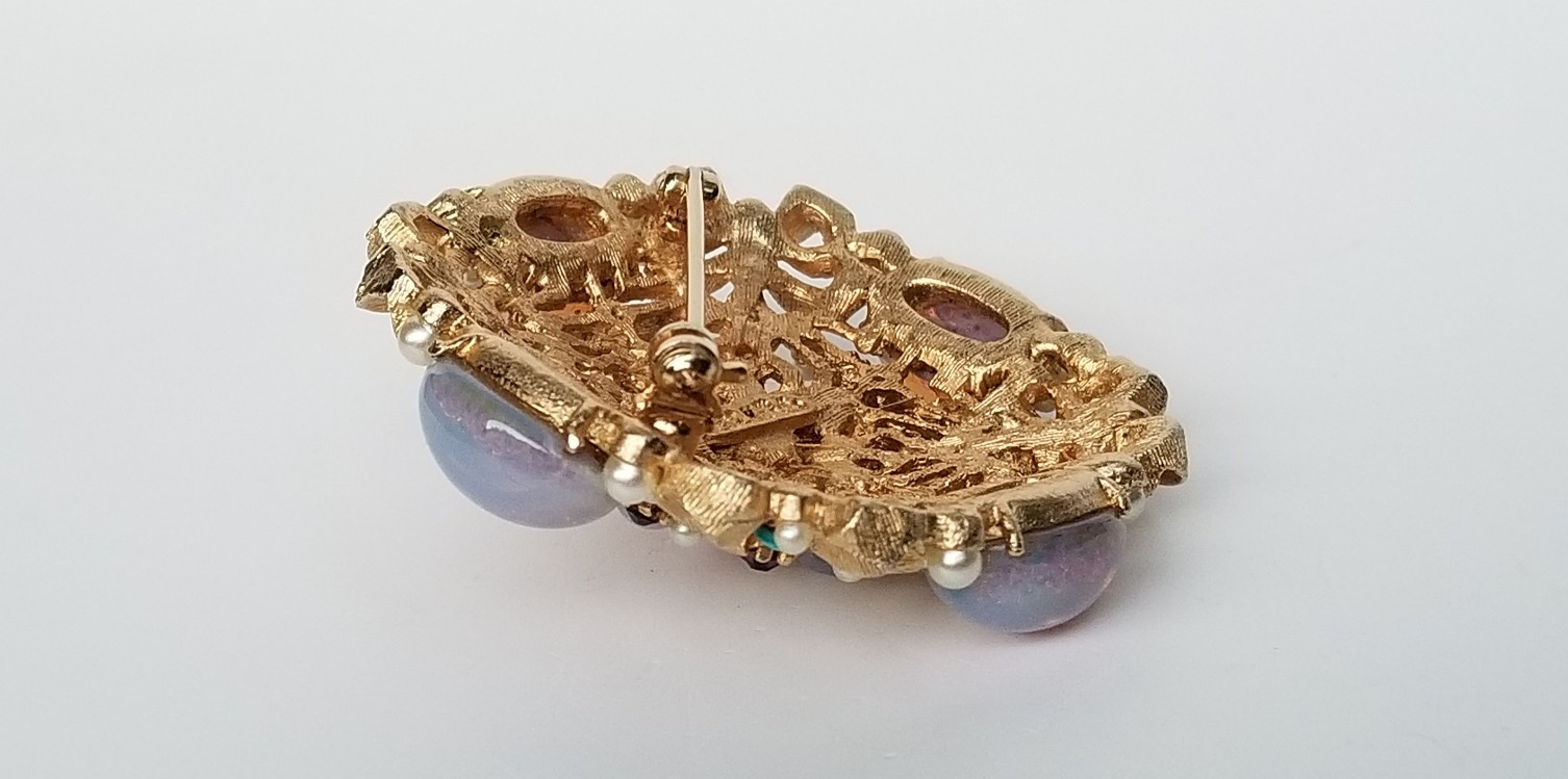 Vintage R. MANDLE Faux Opal, Pearl & Turquoise Rhinestone Gold Tone Pin Brooch
