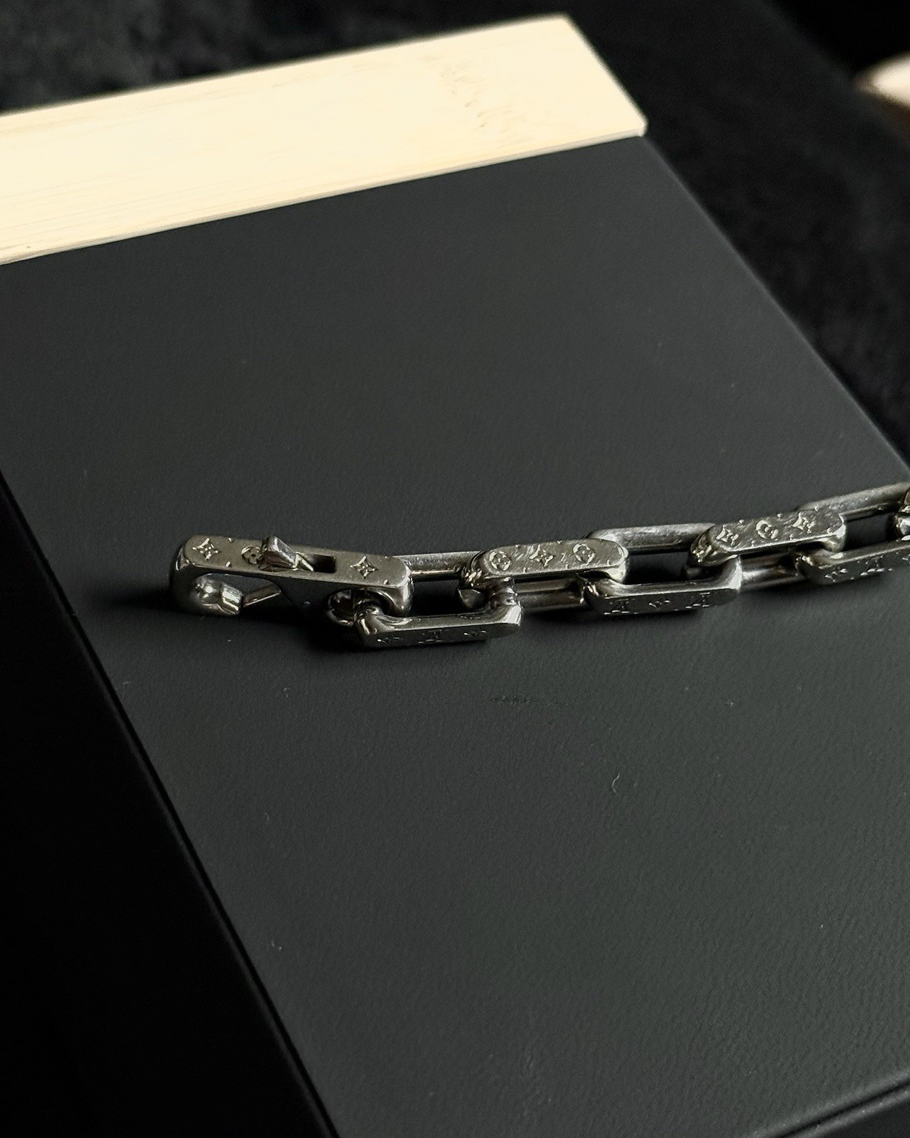 LV Louis Vuitton Monogram Men’s Bracelet Silver Size M