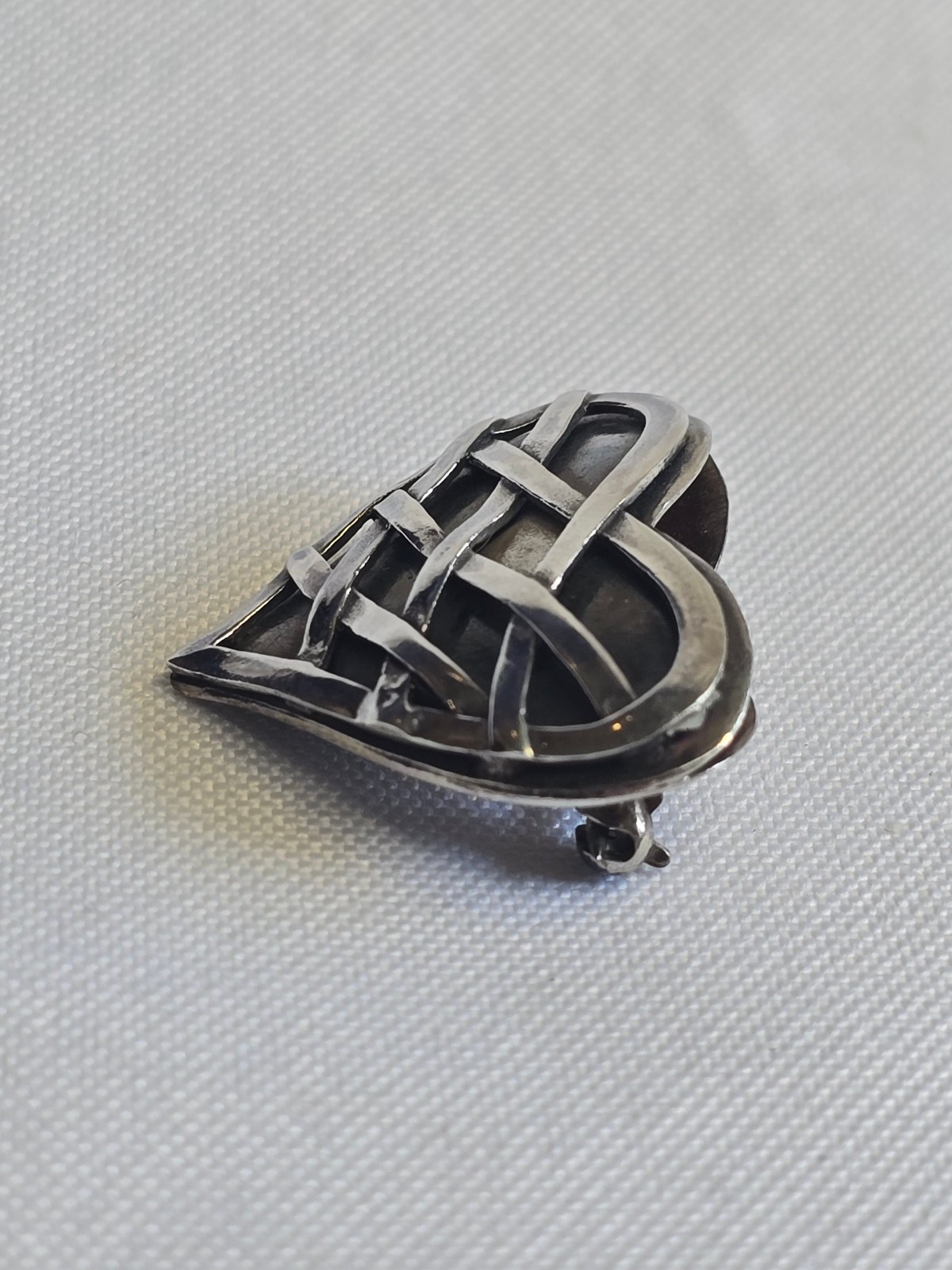 Sterling Silver Heart Weaved By GFMW Brooch 7.68g Fine Jewelry Scatter Pin