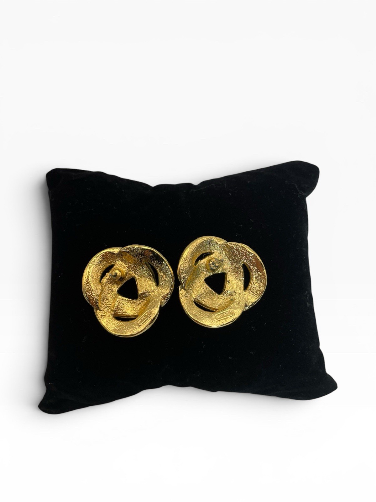 Vintage Napier Signed Black Enamel Gold Tone Interlocking Knot Pierced Earrings