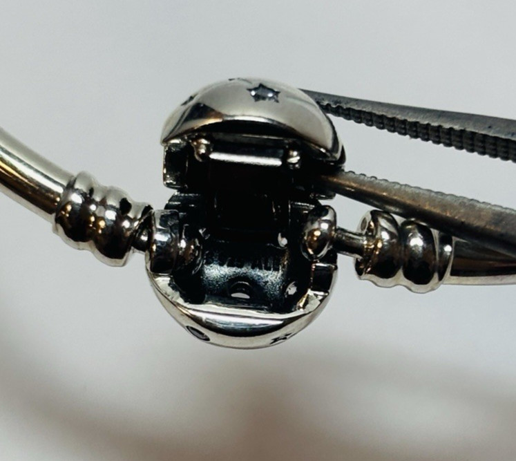 Pandora Sterling Silver Stars and Galaxy Bangle Bracelet 590009C01 7in -.31