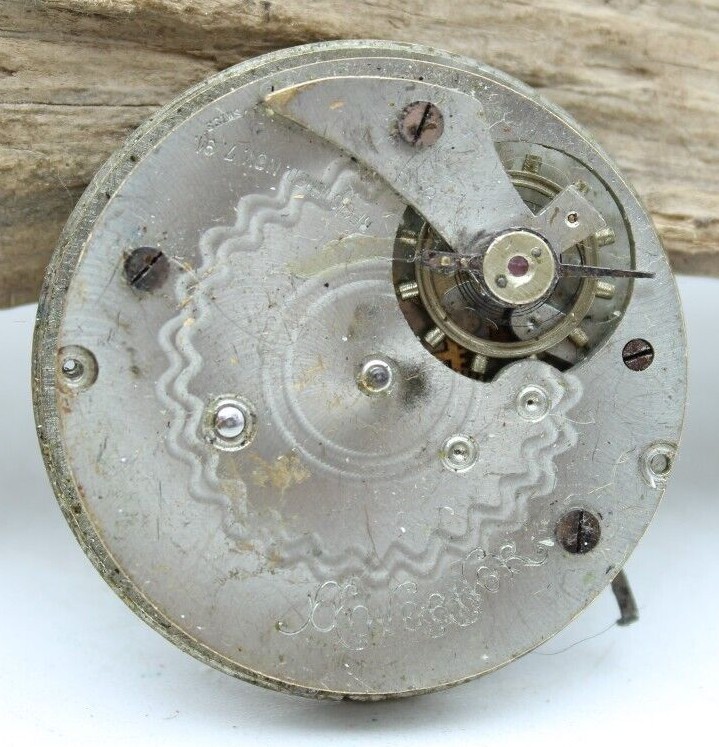 GOVERNOR SWISS POCKET WATCH MOVEMENT 45.4mm DIA (K3T2)