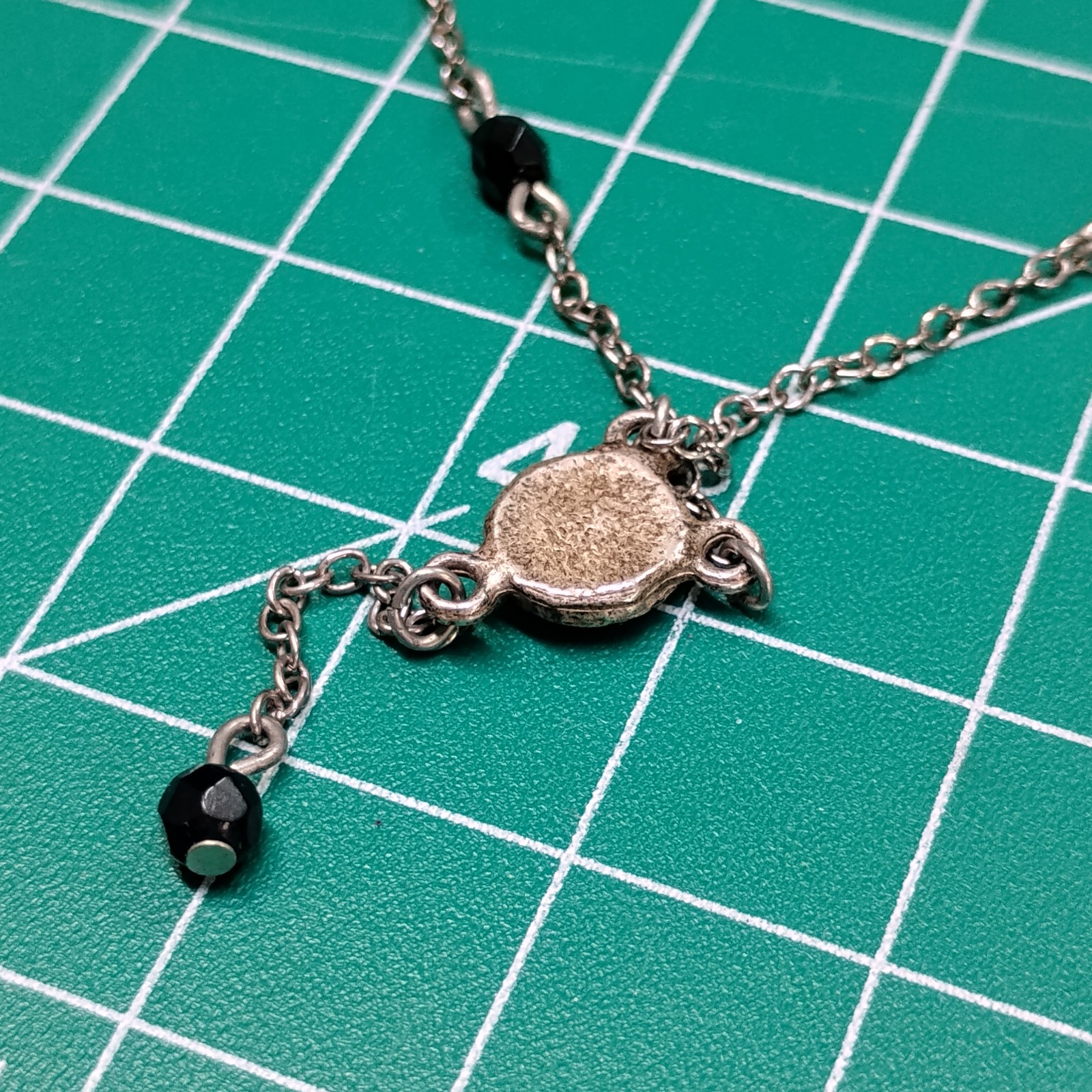 Vintage Silver Tone Black Glass Rhinestone Y-Drop Pendant 16” Chain Necklace