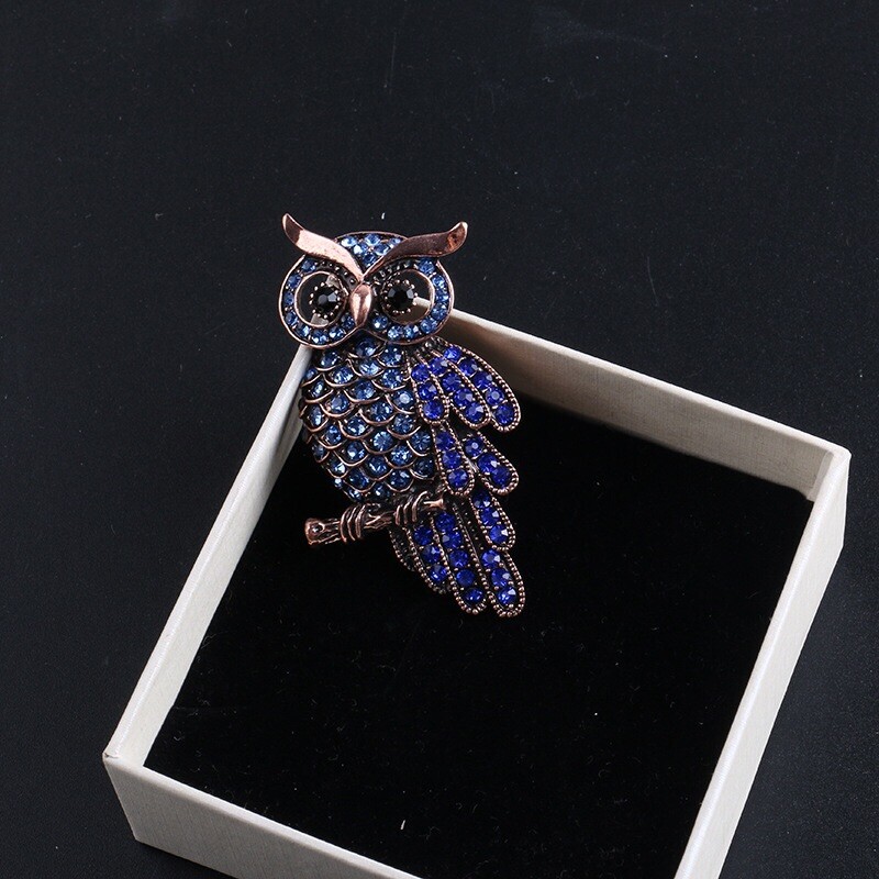 Gift Classic Luxury Owl Bird Gold Tone Brooch Pin Blue Rhinestone Crystal