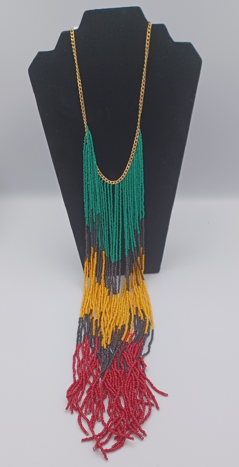 JL Beaded Necklace Multicolor Green Black Yellow Red Statement Fashion Jewelry