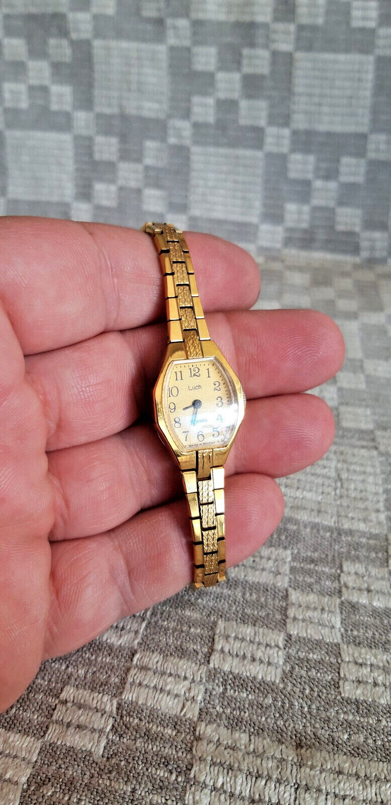 Watch Luch Women Mechanics Ussr Soviet vintage Unisex retro 1970s