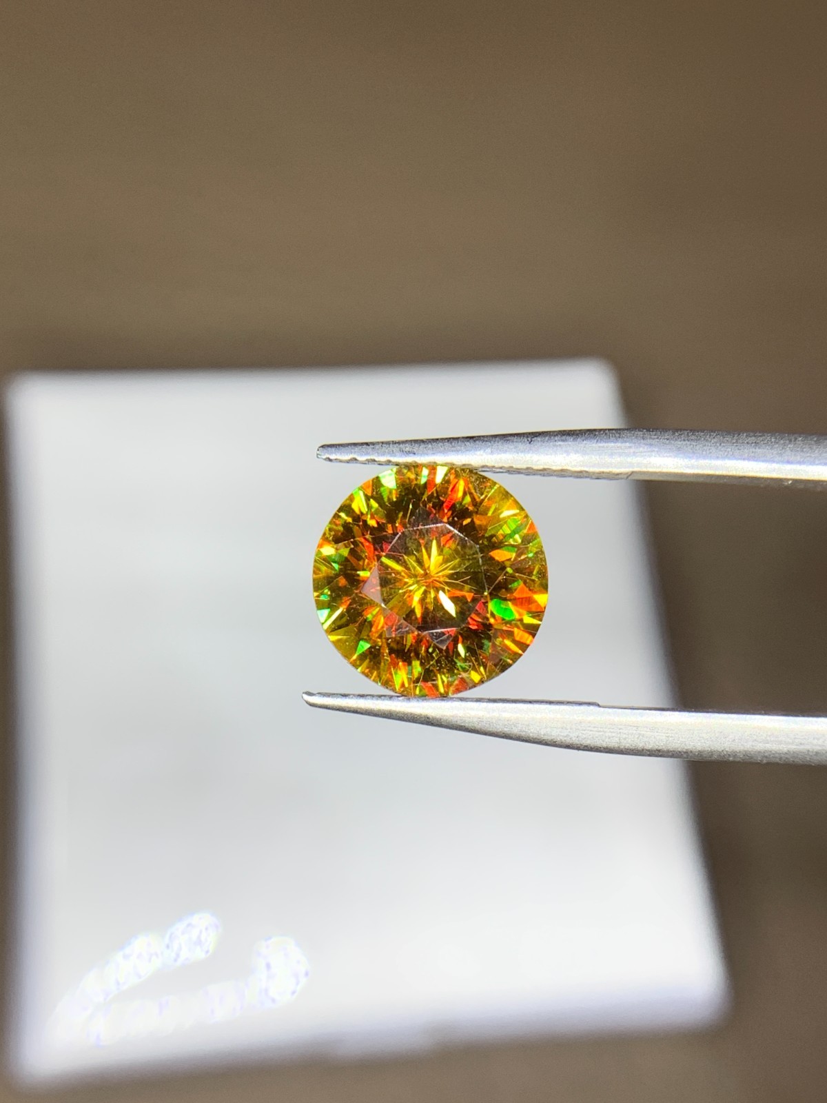 Natural 3.20 Carat Round Rare Sphene (Titanite) | Brilliant Full Fire | Eye-Catc