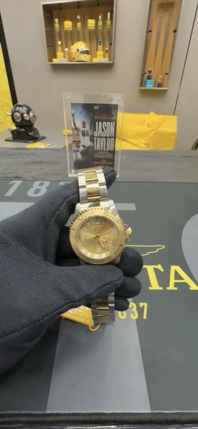 Invicta Specialty Velario Men’s Watch – 41mm, Silver, Gold (69725)