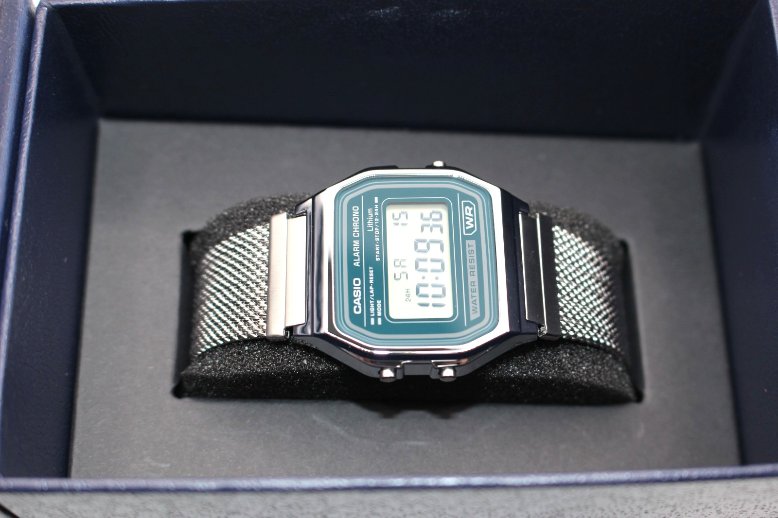 CASIO CLASSIC Series A158WEM-3JF Digital Unisex Green Dial Stainless Steel Resin