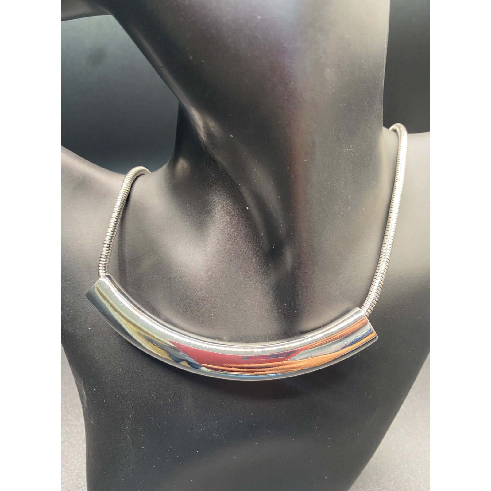 Alfani Women’s silver Curved Bar Collar Necklace 17″ + 2″ Extender NWT