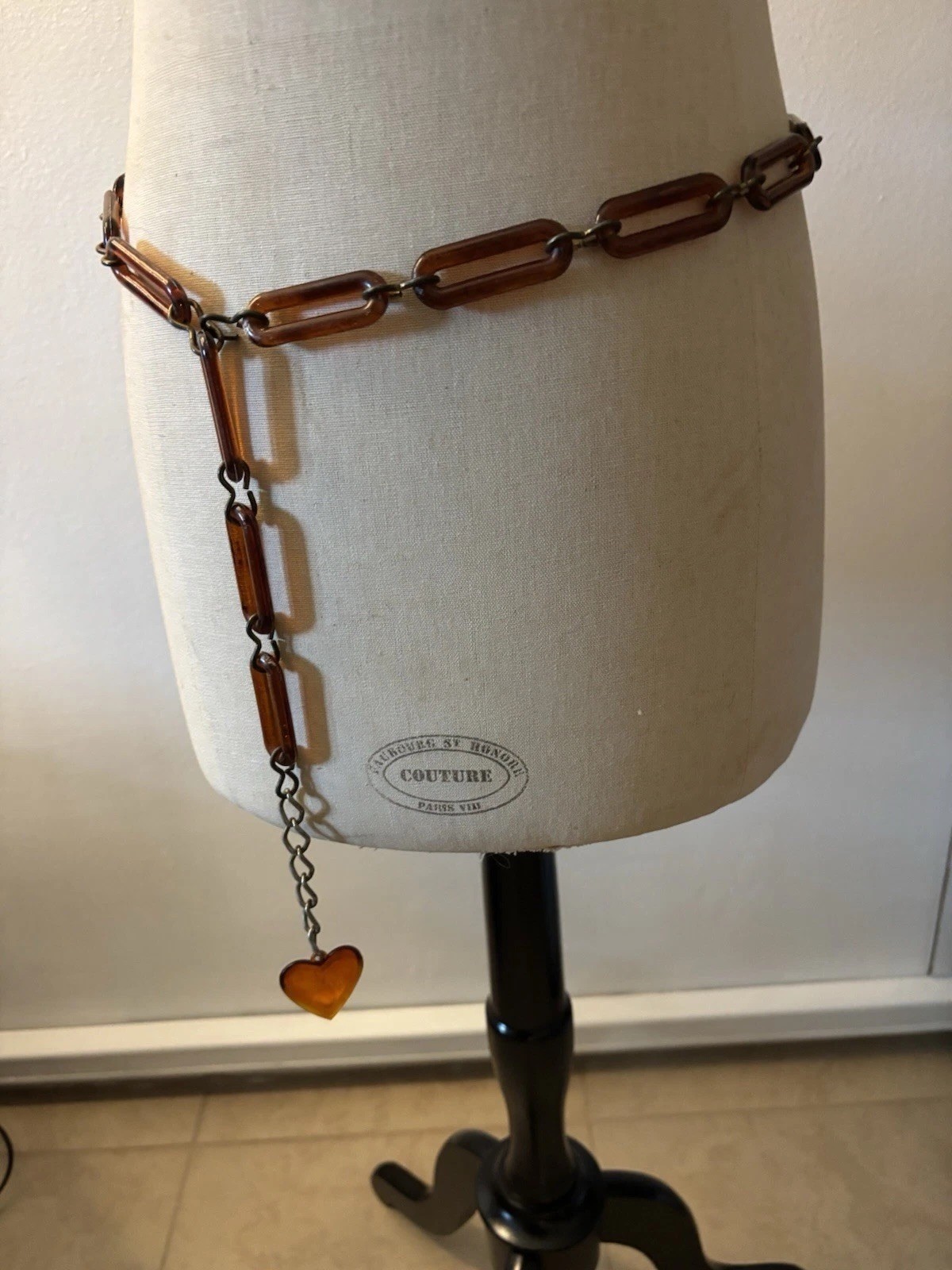 VTG 70s Lucite Link Chain Heart Charm Belt Adjustable Hook Closure