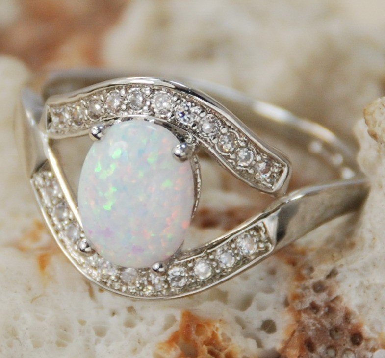 White Fire Opal Handmade Jewelry Silver Ring Size 6.5 R6655