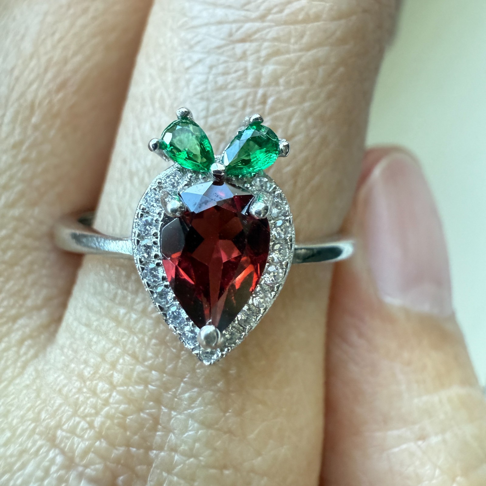 925 Sterling Silver Ring 7x5mm Natural Rhodolite Garnet Zircon Carrot Diopside