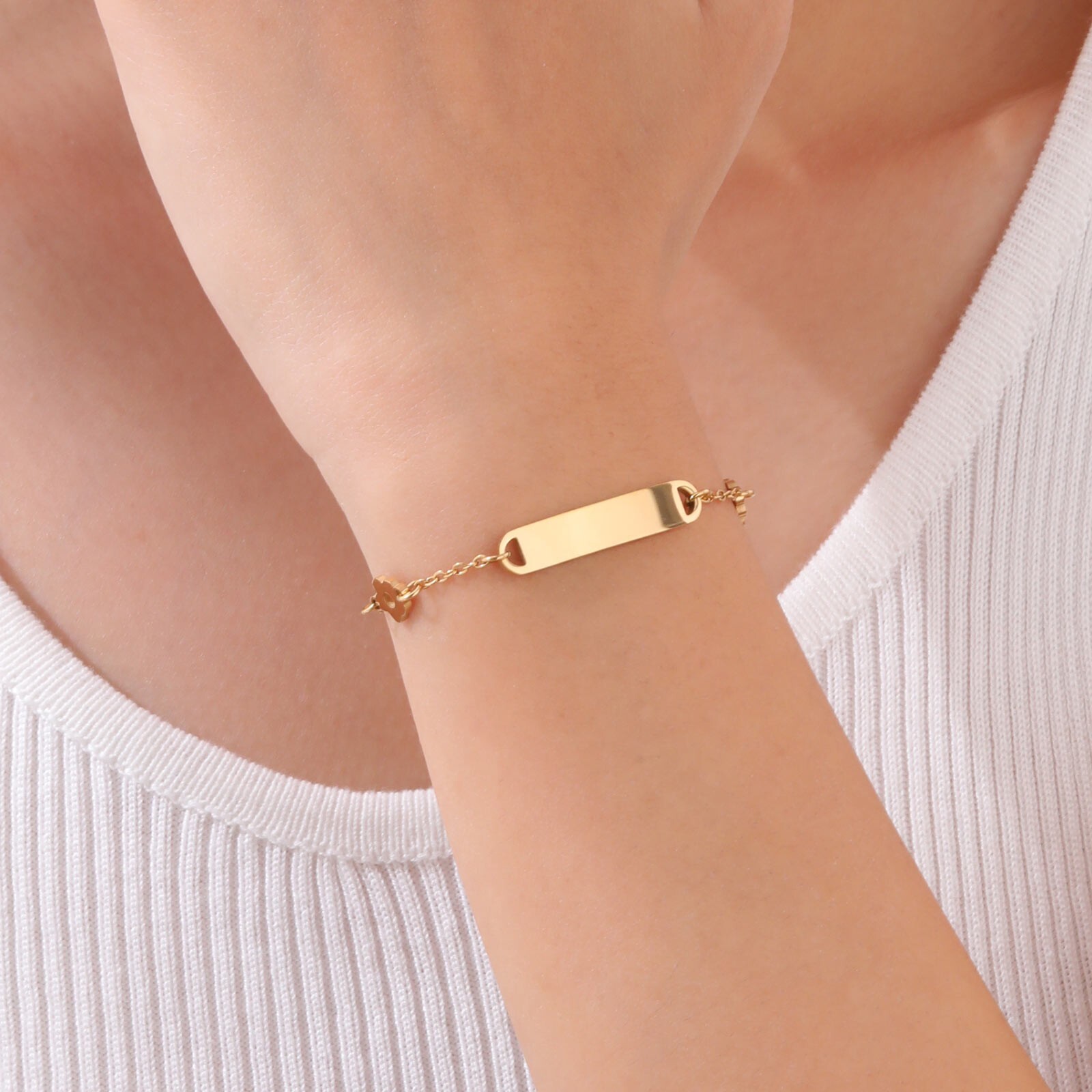 Fashion Stainless Steel Flat Cross Chain Flower ID Bracelet Female Golden 8.26in