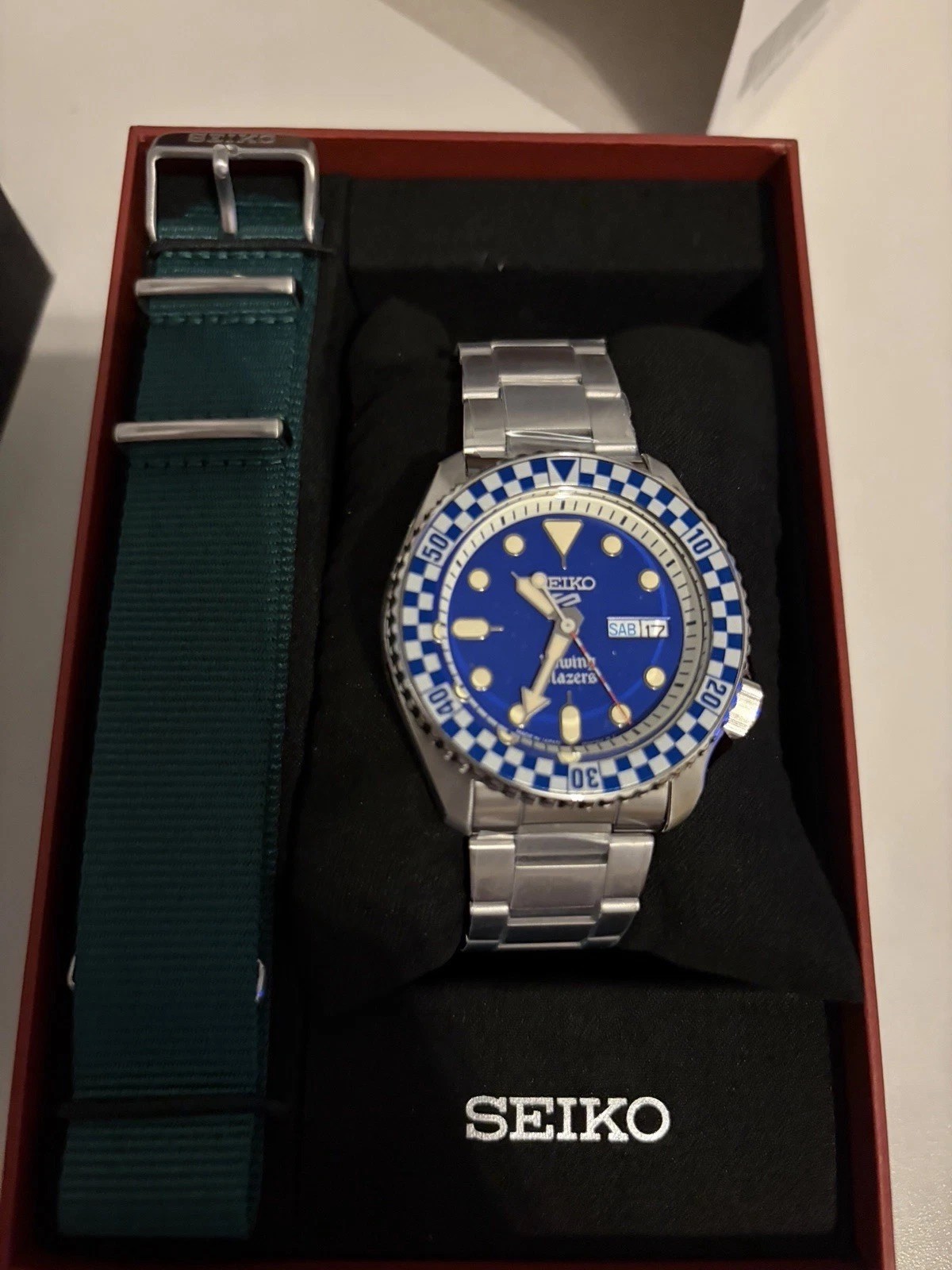 Rowing Blazers X Wind Vintage X Seiko 5 Sports Blue Men’s Watch – SRPJ61