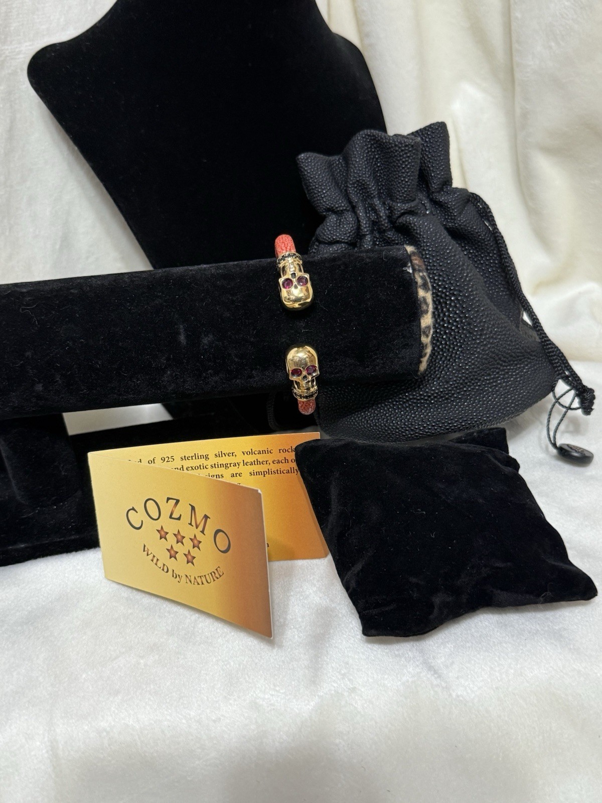 NWT🌺 Cozmo .925 Sterling Silver Ruby Red CZ Stingray Bangle Bracelet Pouch $200