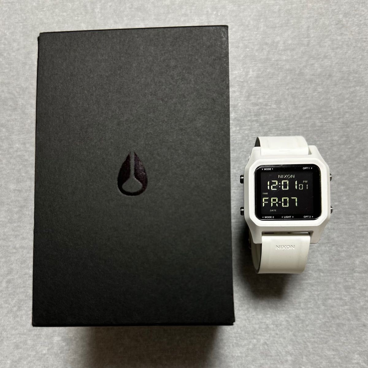 NIXON Staple Digital Watch White LCD Dual Time Alarm 100m 38mm Box Included