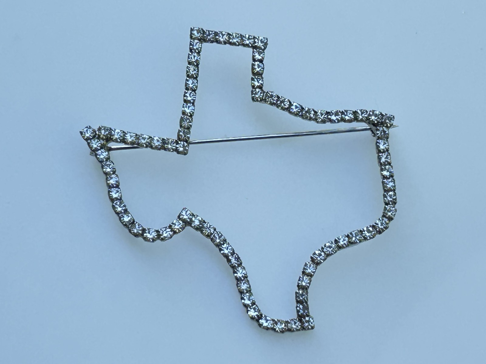 Texas Map Outline Rhinestone Brooch Pin Silver Tone State Pride Jewelry