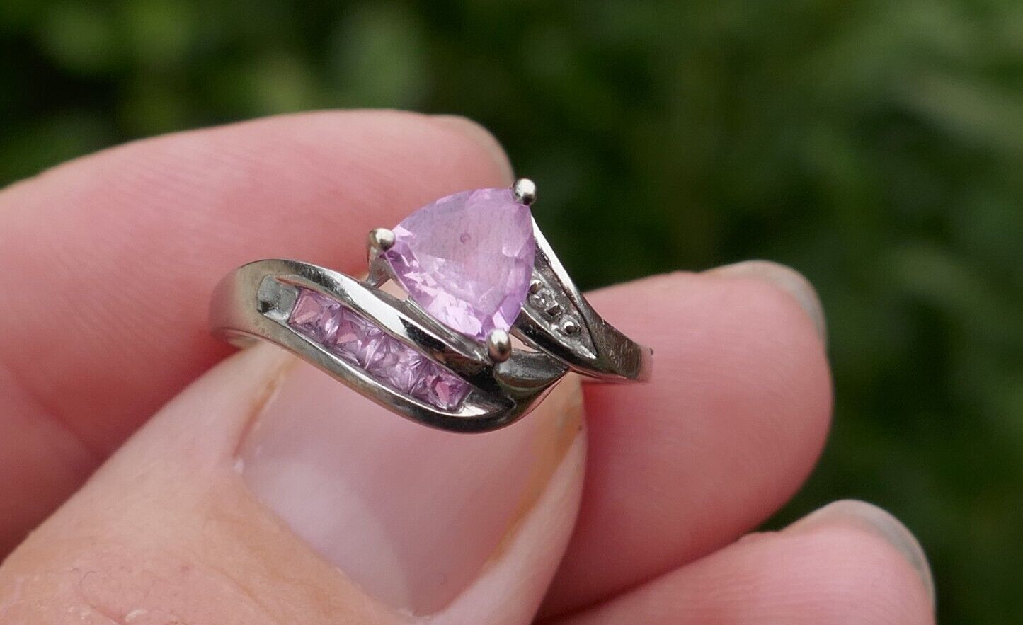 Vintage 10k White Gold Pink Sapphire & Diamond Accent Ring – Size 6.75