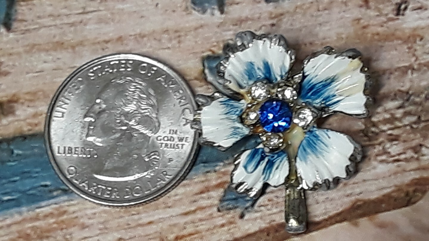 Silver Tone Brooch w/White & Blue Enamel Flower Design Blue & White Rhinestones