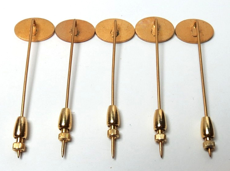 VINTAGE LOT OF 5 ZENITH 5 YEARS GOLD TONE PIN PINS..