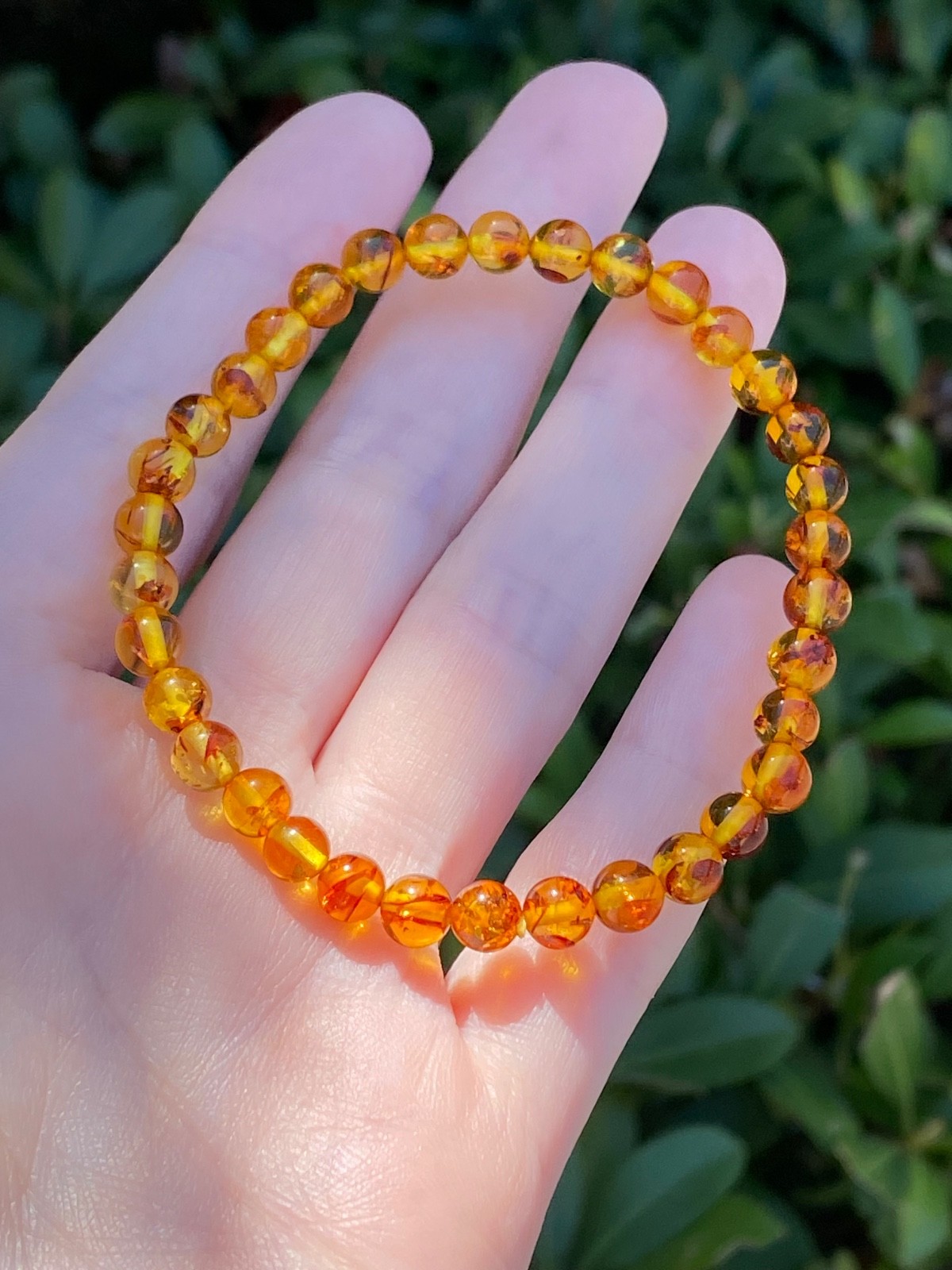 Flower Amber Stretch Bracelet – Approx. 5.8mm Beads – Fits Approximately 7 Inch