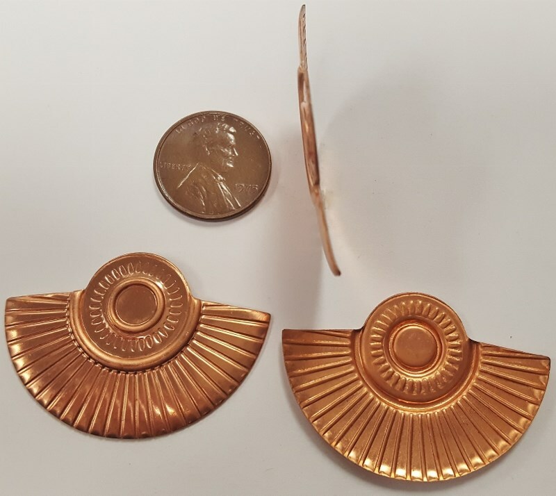 6 VINTAGE GROOVED DECO HALF CIRCLE 40mm COPPER COATED STEEL SETTING FINDINGS N18