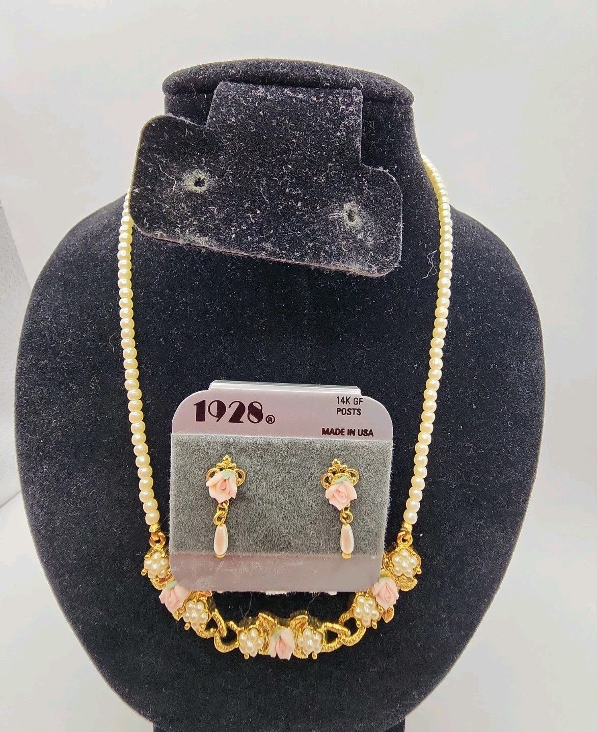 1928 Vintage Porcelain Rose Pearl Choker Necklace Earrings Set Victorian Revival