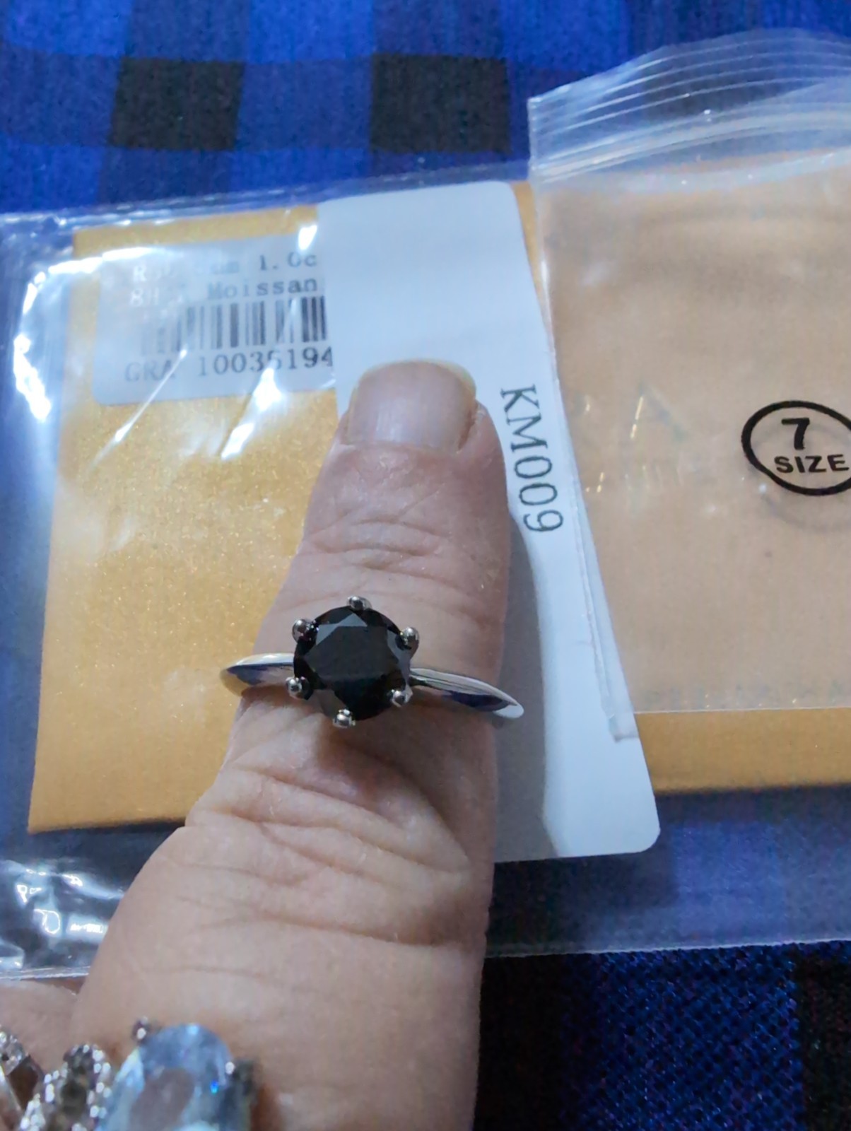 Black Moissanite