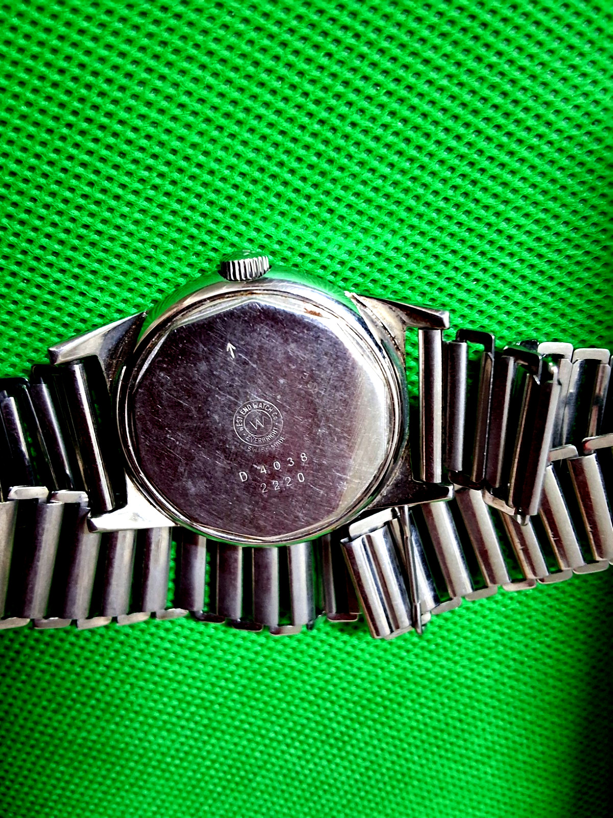 Vintage West End Sowar Prima Manual wind 17 jewels Wrist Watch 36 mm Swiss Made.