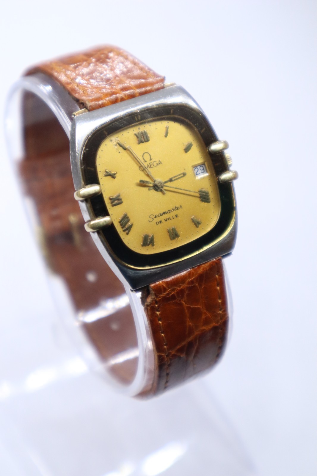 Omega Seamaster De Ville 1431 Vintage Quartz Date Swiss Made Men’s Watch