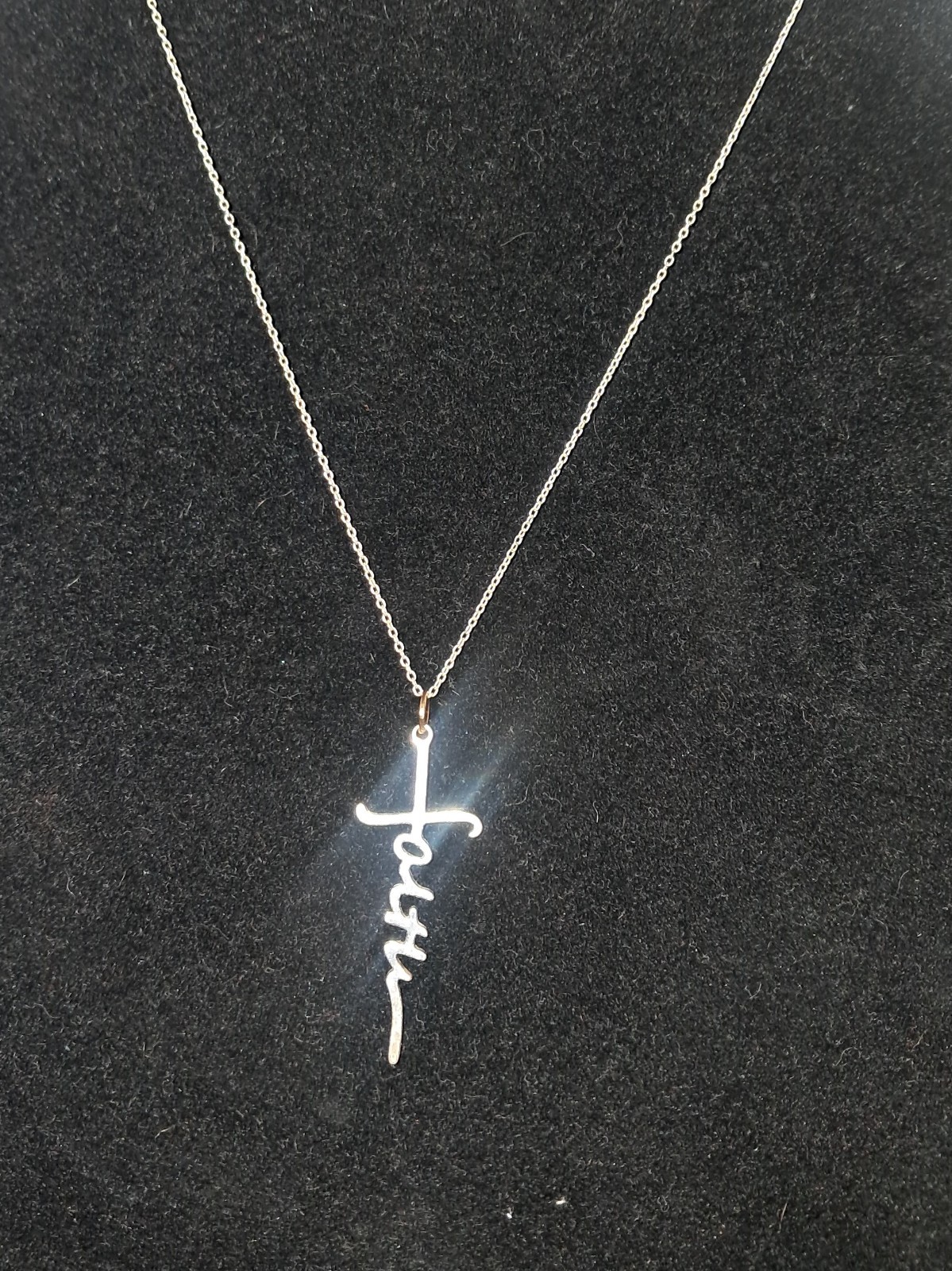 Silver Tone Chain Necklace Faith Cross Charm Pendant, Religious, No Stone