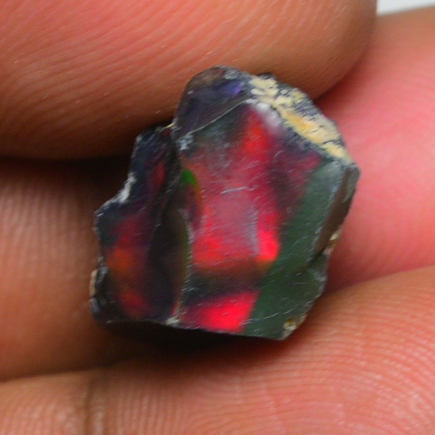 Natural Ethiopian Black Opal Rough 8.90 Ct – Ideal for Jewelry, Welo Fire Opal